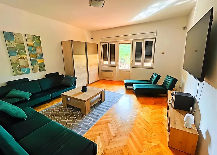Pomalo Retreat